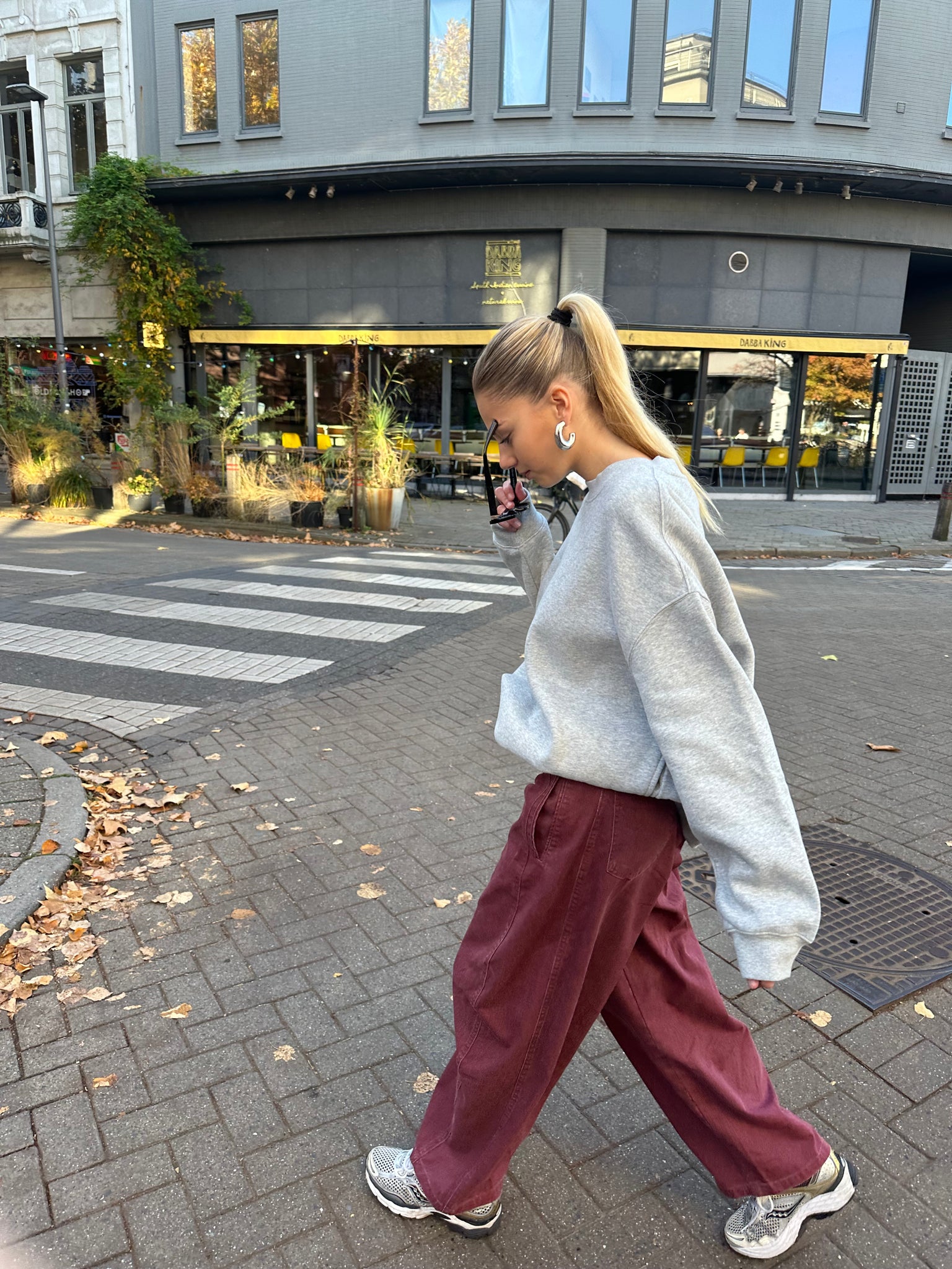 Tapered leg denim red