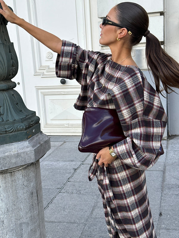 Eline checked top