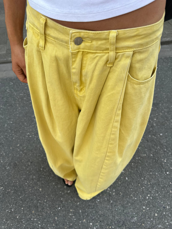 Jo pants yellow