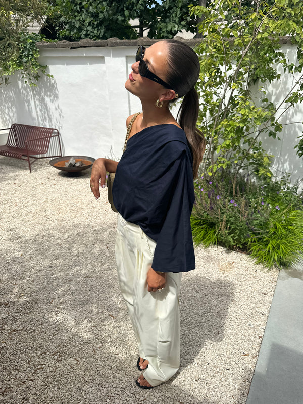 Pova pleated pants