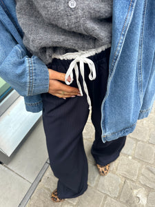 Julius pants navy